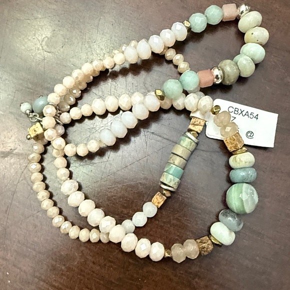 Anthropologie Beaded Stretch Stackable Bracelets Set!!🔥🔥🔥 - Picture 14 of 16